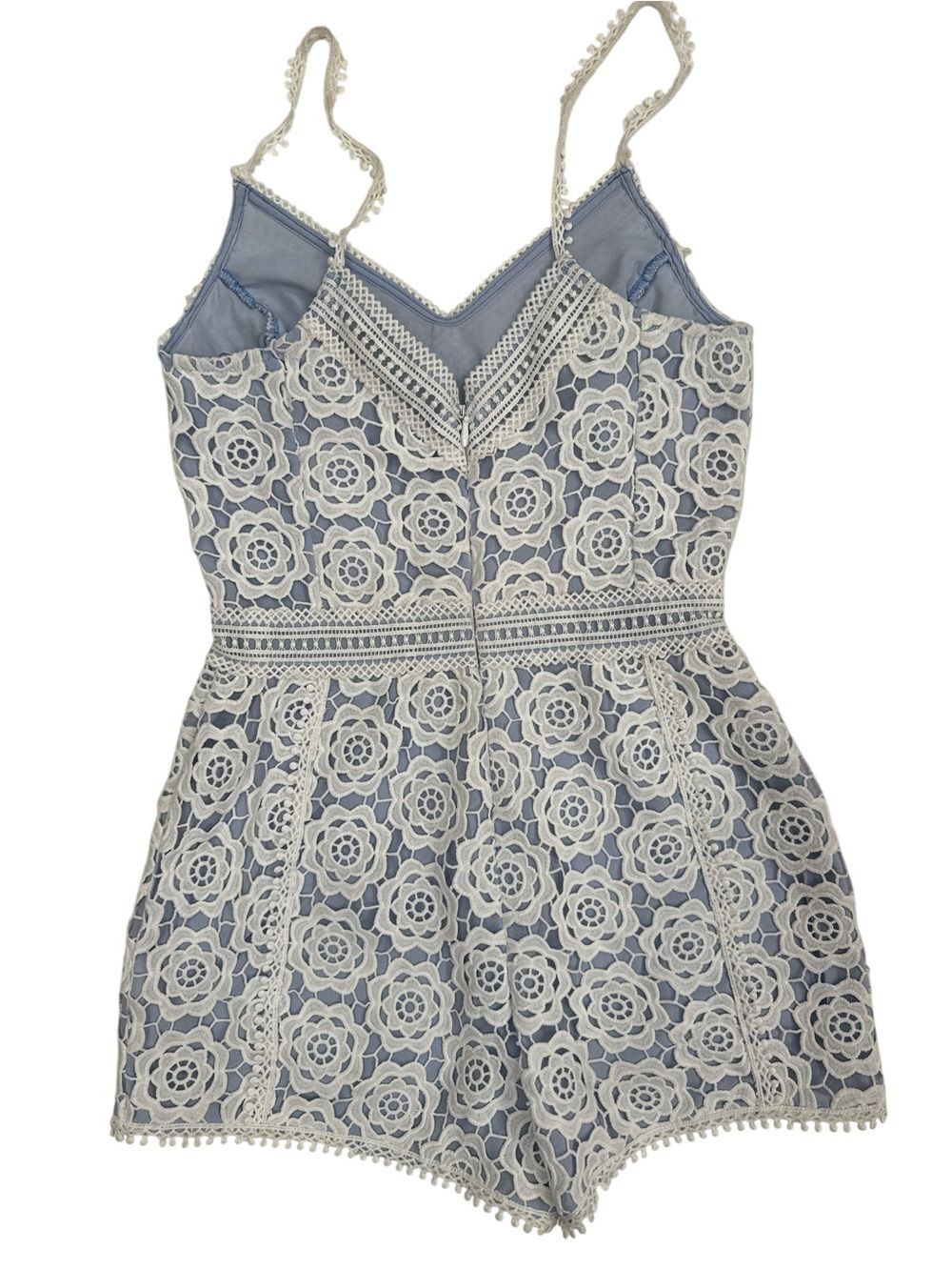 Endless Rose White Floral Guipure Lace Romper Size S - Picture 2 of 5